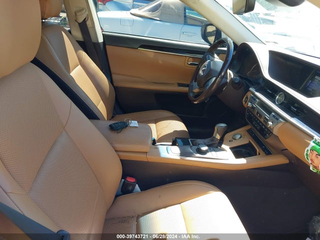 Aukcja sprzedaży 2018 Lexus Es 350, vin: 58ABK1GG8JU098186, numer aukcji: 39743721