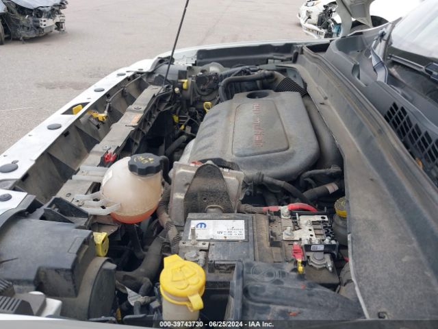 ZACCJADB9JPJ06189 Jeep Renegade Limited Fwd