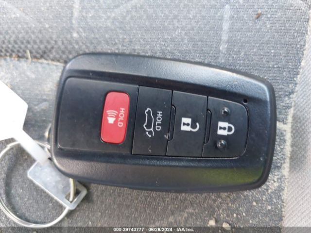 4T3RWRFV1NU064337 Toyota Rav4 Hybrid Xle