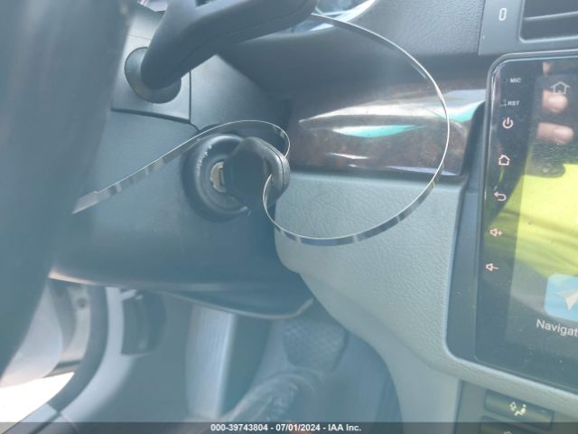 2004 BMW 330CI WBABW53444PL40118 Photo 10