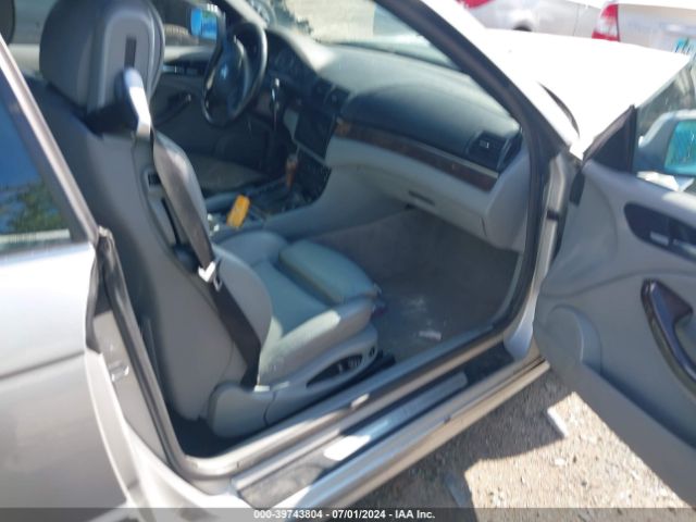 2004 BMW 330CI WBABW53444PL40118 Photo 4