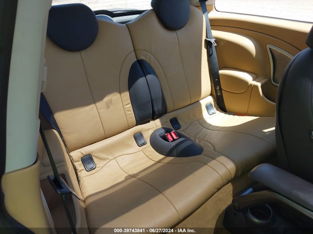2006 MINI COOPER S WMWRE33546TN29568 Photo 7