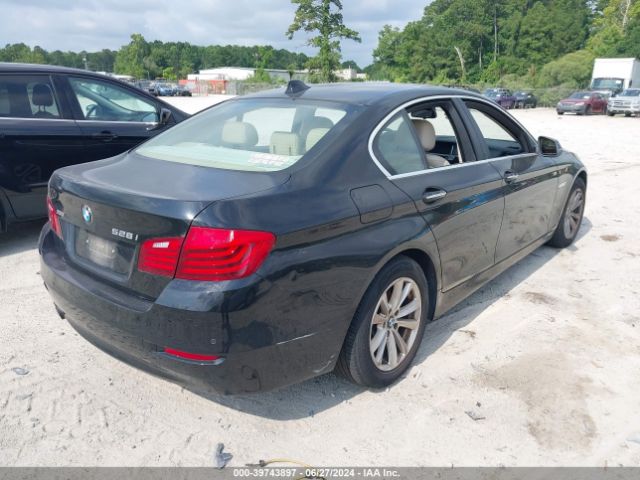 WBA5A7C59ED219040 BMW 528i Xdrive