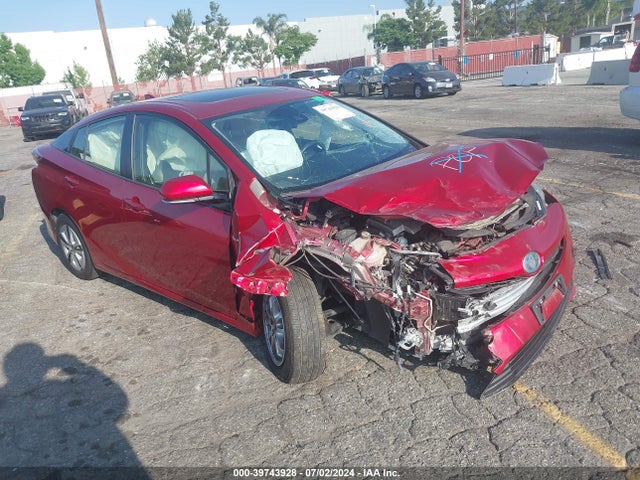 Toyota Prius Three 2017 JTDKARFU7H3531646 Image 1