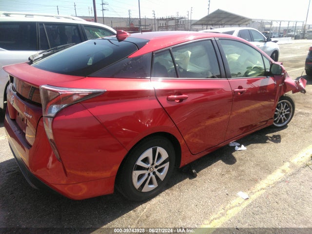 Toyota Prius Three 2017 JTDKARFU7H3531646 Image 4