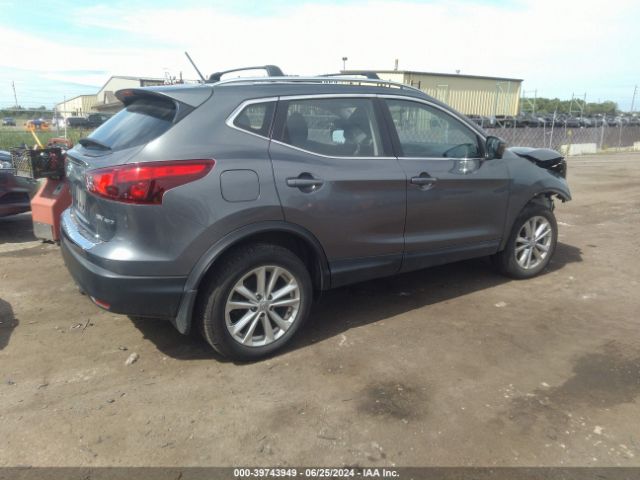 JN1BJ1CR6HW139342 Nissan Rogue Sport Sv