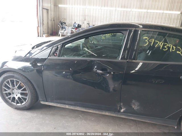 Ford FOCUS SE 2016 1FADP3F25GL246144 Image 6
