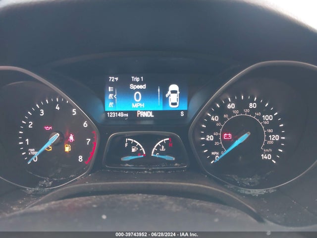 Ford FOCUS SE 2016 1FADP3F25GL246144 Image 7
