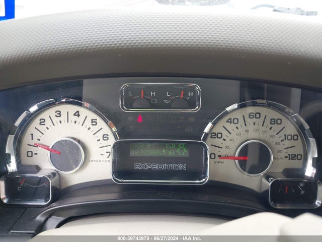 Ford Expedition Limited 2014 1FMJU1K54EEF41792 Image 7