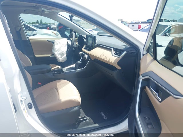 Toyota Rav4 Xle 2019 JTMW1RFV7KD511568 Image 5