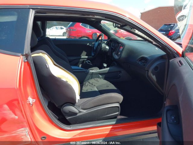 2C3CDZBT5HH584811 Dodge Challenger R/t Shaker