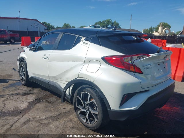 Toyota C-HR XLE 2020 JTNKHMBX0L1068764 Image 3