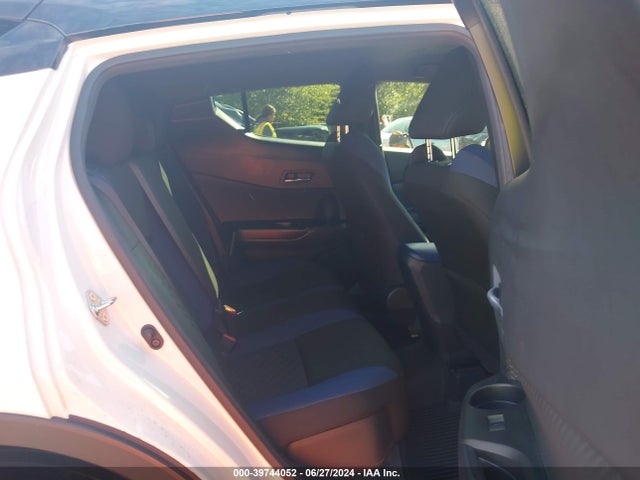 Toyota C-HR XLE 2020 JTNKHMBX0L1068764 Image 8