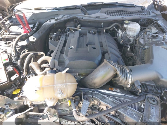 Ford Mustang Ecoboost 2018 1FA6P8TH0J5112829 Image 10