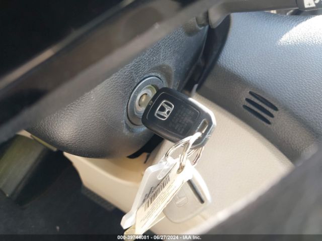 1HGCR2F3XHA063999 Honda ACCORD LX