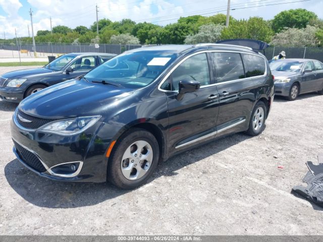 2C4RC1EG4HR683896 Chrysler Pacifica Touring-l Plus