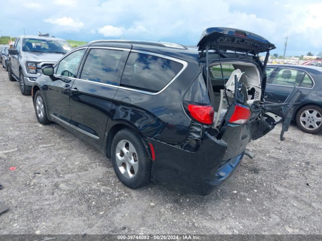 2C4RC1EG4HR683896 Chrysler Pacifica Touring-l Plus