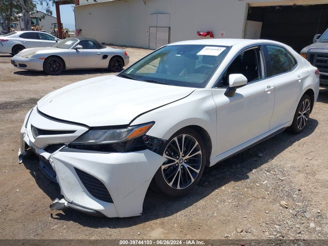 Toyota CAMRY SE 2019 4T1B11HK9KU699993 Image 2