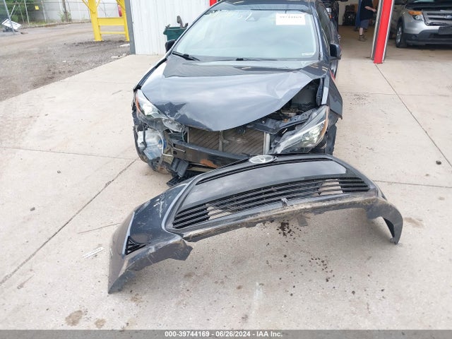 Toyota COROLLA LE 2018 5YFBURHE6JP816235 Image 6