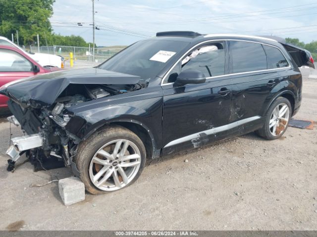 WA1VAAF70JD009606 Audi Q7 3.0t Premium