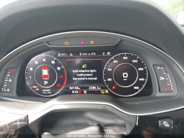 WA1VAAF70JD009606 Audi Q7 3.0t Premium