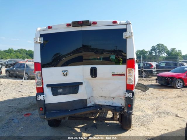 3C6TRVAG2JE109006 RAM Promaster 1500 Low Roof 136 Wb
