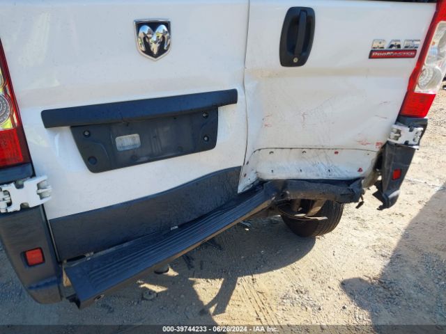 3C6TRVAG2JE109006 RAM Promaster 1500 Low Roof 136 Wb