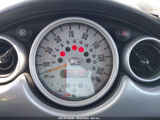 2005 MINI COOPER WMWRC33415TJ67713 Photo 6