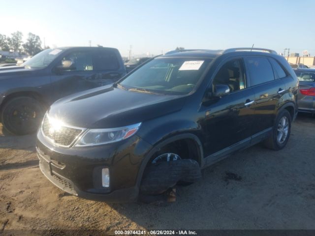 5XYKT3A6XEG473930 KIA SORENTO LX