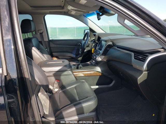 Chevrolet Tahoe Lt 2019 1GNSKBKC7KR304695 Image 5