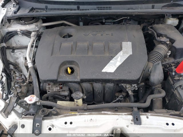 Toyota COROLLA LE 2018 5YFBURHE9JP797230 Image 10
