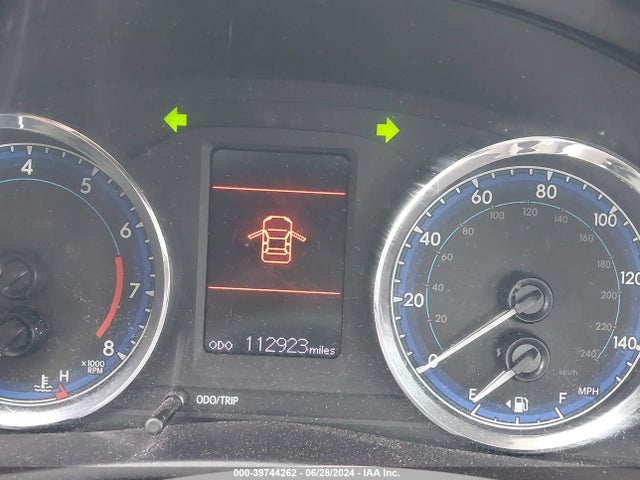 Toyota COROLLA LE 2018 5YFBURHE9JP797230 Image 7