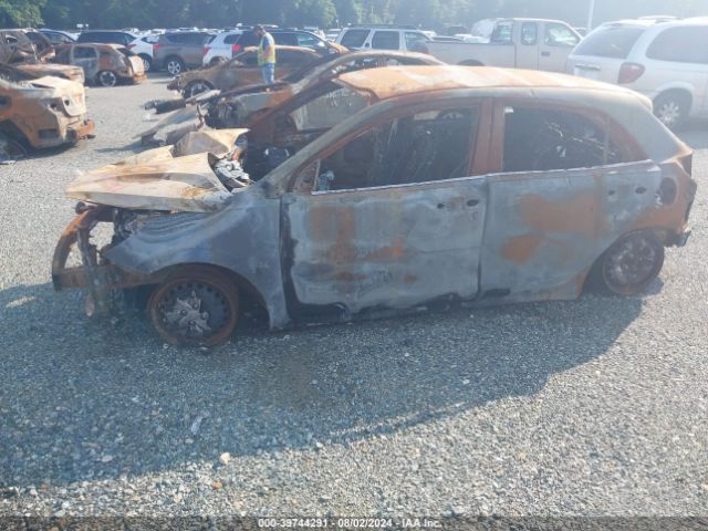 3KPA25AD2LE274924 KIA Rio 5-door S