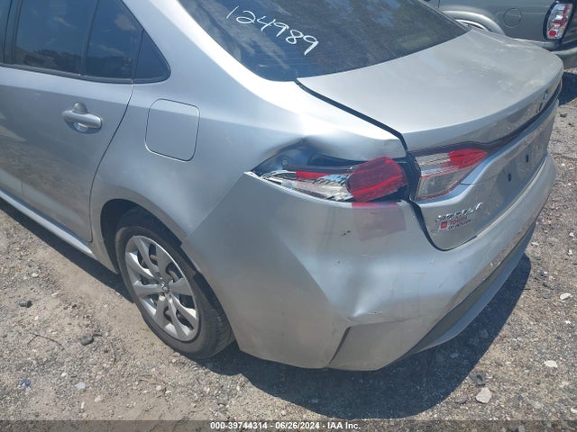 Toyota COROLLA LE 2021 JTDEPMAE1MJ124989 Image 17