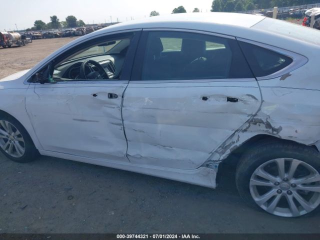 1C3CCCAB9GN116840 Chrysler 200 Limited