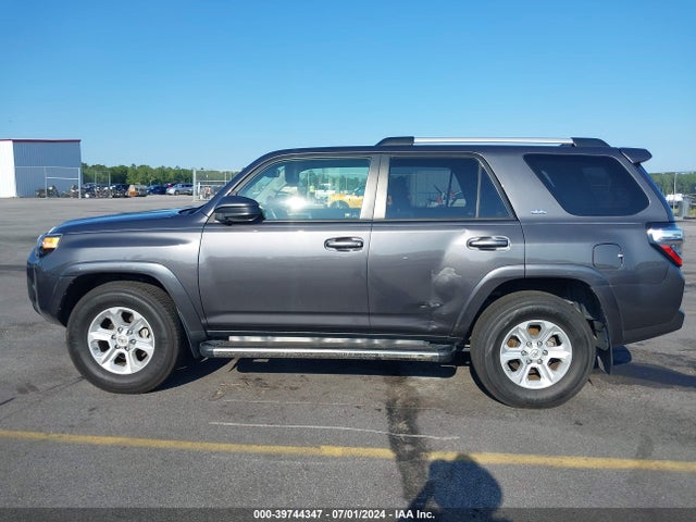 Toyota 4RUNNER SR5 2020 JTEZU5JR1L5215802 Image 14