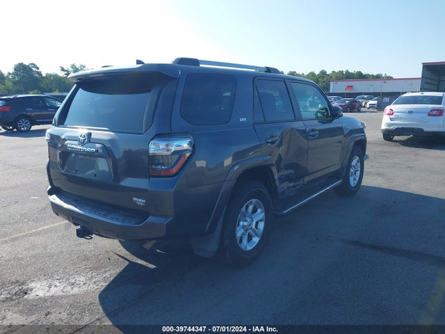 Toyota 4RUNNER SR5 2020 JTEZU5JR1L5215802 Image 4