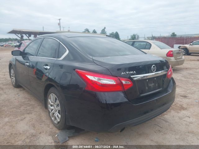 1N4AL3AP6HN319643 Nissan Altima 2.5 S