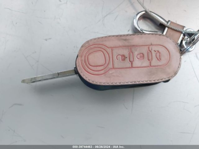 2013 FIAT 500 3C3CFFAR2DT678239 Photo 10