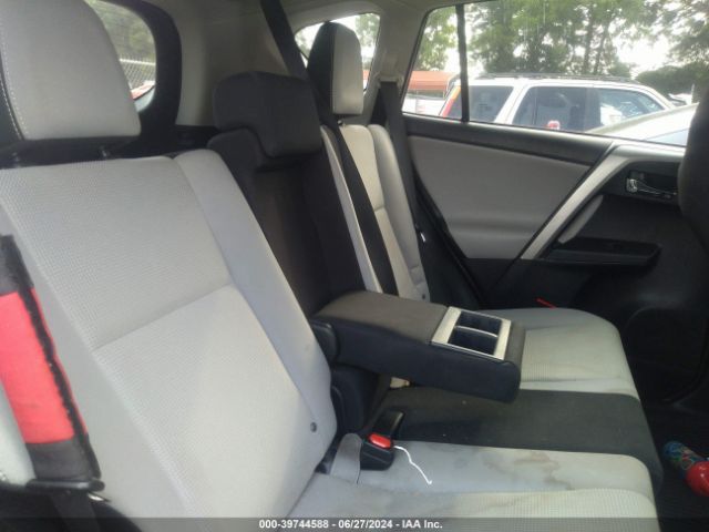 2T3WFREV6GW294656 Toyota Rav4 Xle