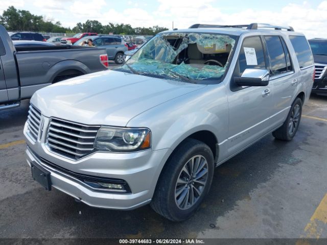 5LMJJ2HT8FEJ12450 Lincoln Navigator