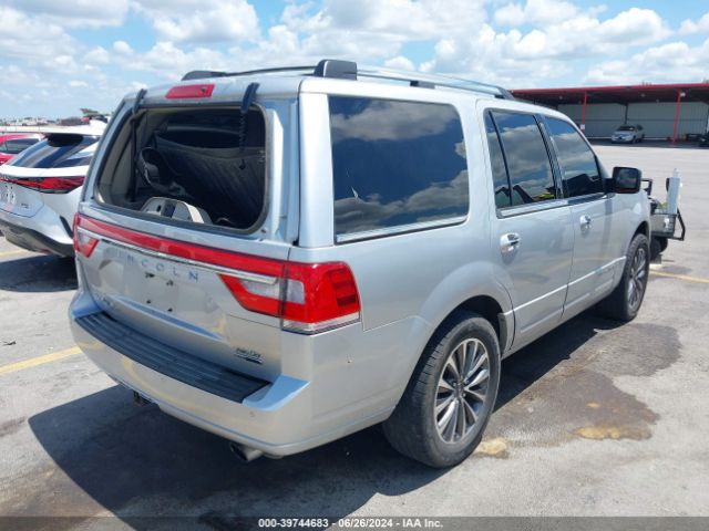 5LMJJ2HT8FEJ12450 Lincoln Navigator