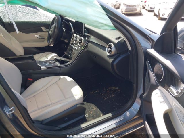 55SWF4JB1HU221649 Mercedes-Benz C 300