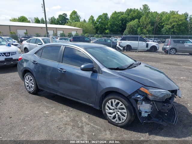 Toyota COROLLA LE 2018 2T1BURHEXJC023407 main image