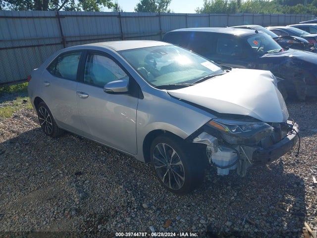 2017 2T1BURHE5HC840892 main image