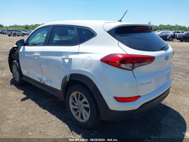 Hyundai TUCSON SE 2018 KM8J23A48JU825372 Image 3