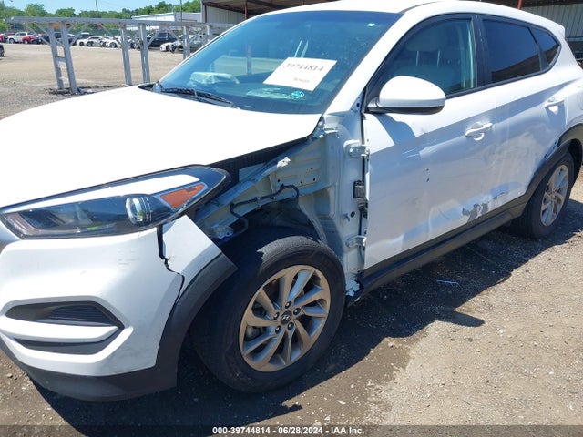 Hyundai TUCSON SE 2018 KM8J23A48JU825372 Image 6