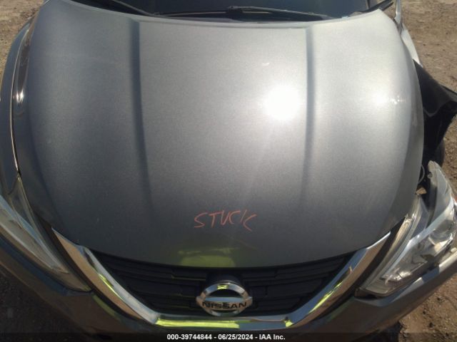 1N4AL3AP1HC481823 Nissan Altima 2.5 S