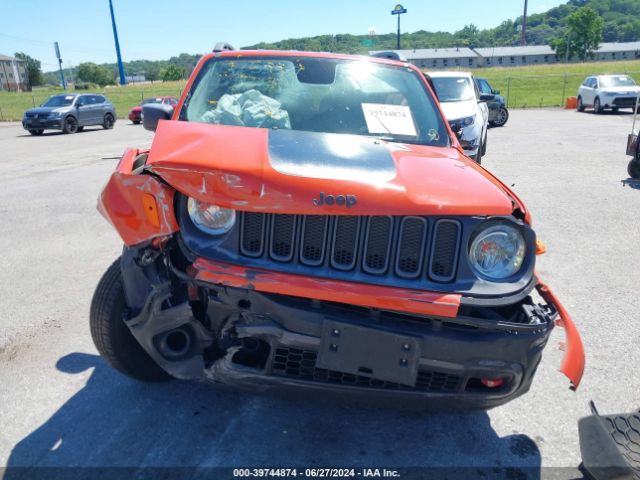 ZACCJBCT1FPB41352 Jeep Renegade Trailhawk