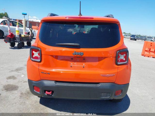 ZACCJBCT1FPB41352 Jeep Renegade Trailhawk